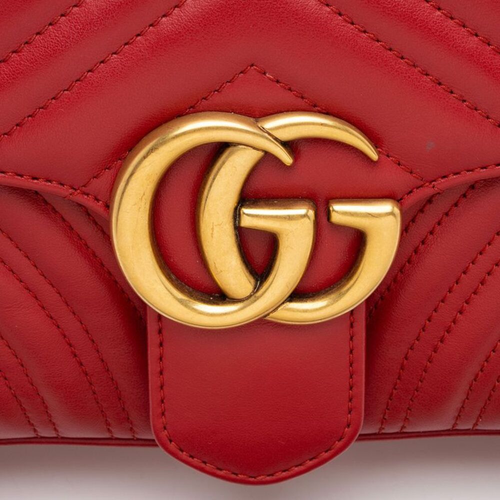 Gucci Matelasse Leather GG Marmont Medium Flap Bag - Picture 9 of 12